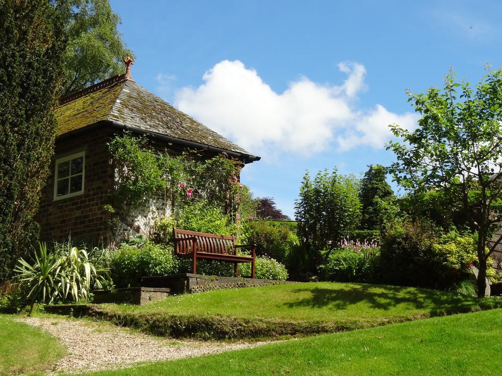 Coach House At The Glen Villa เฮเลนส์บะระ ภายนอก รูปภาพ