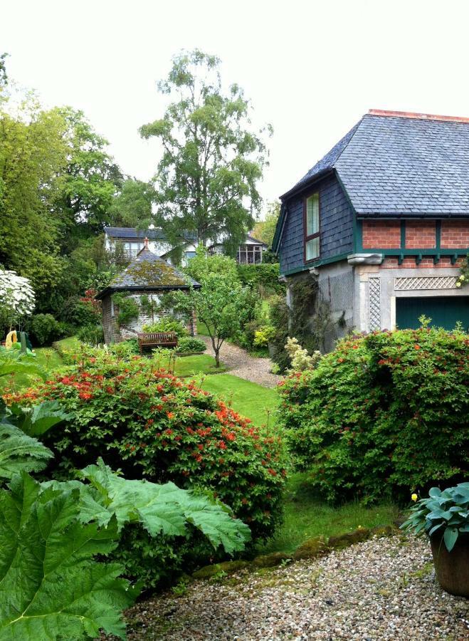 Coach House At The Glen Villa เฮเลนส์บะระ ภายนอก รูปภาพ